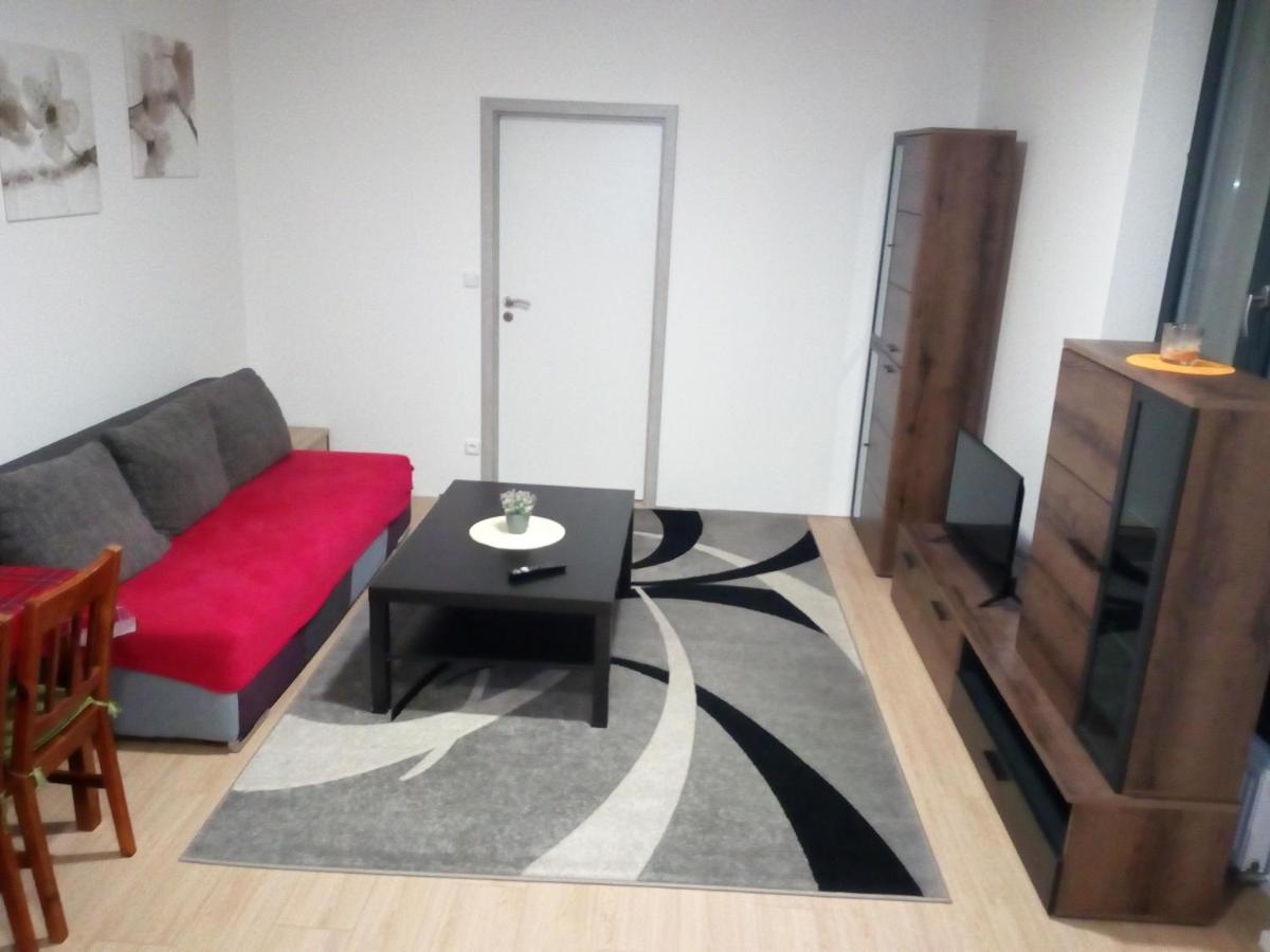 Apartman Stefanikova Zlín Buitenkant foto
